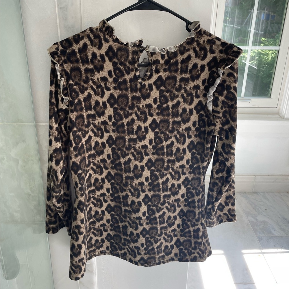 Beverly Leopard Ruffle Detailed Knit Top